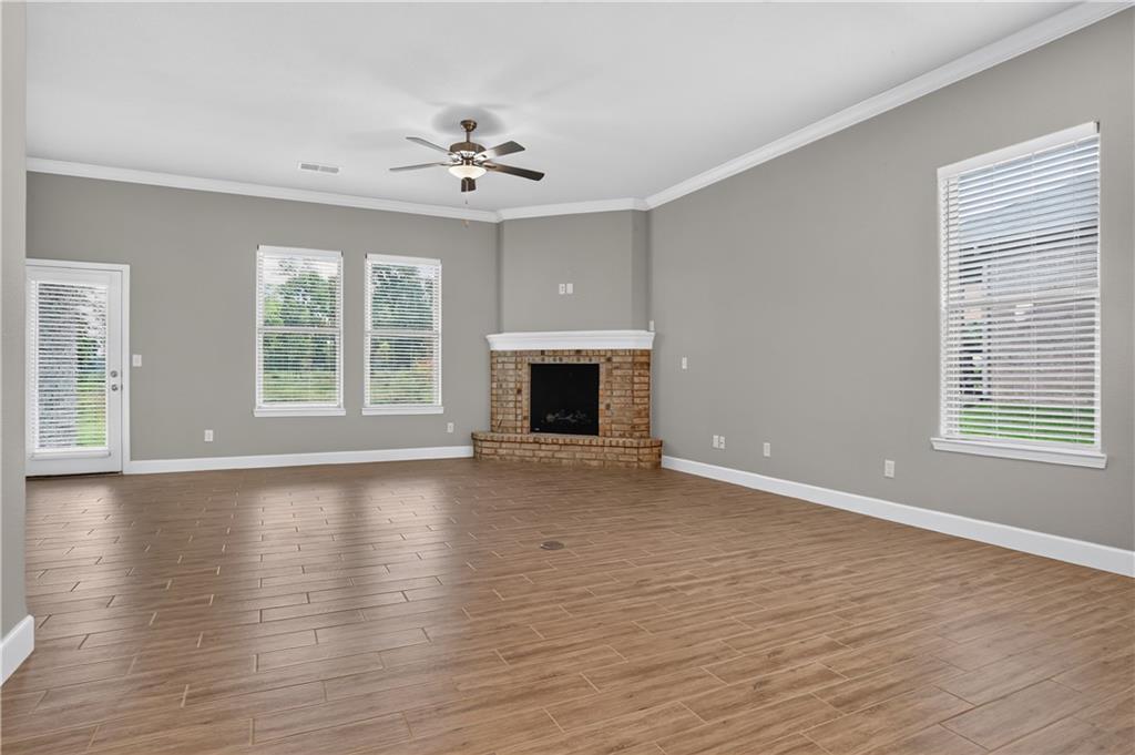 7557 Mccormick Drive Property Photo 9