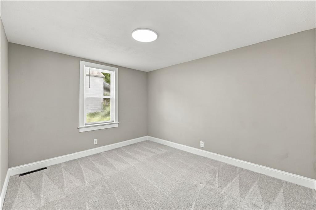 1129 S Dodgion Avenue Property Photo 16