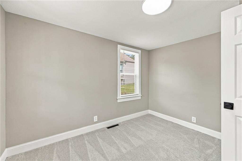 1129 S Dodgion Avenue Property Photo 21