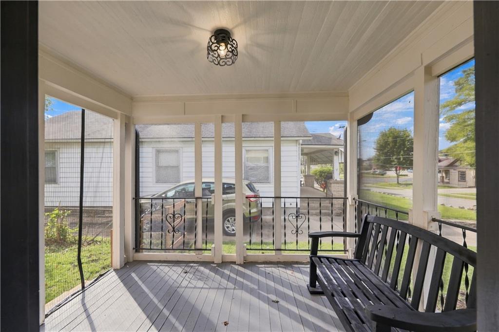 1129 S Dodgion Avenue Property Photo 22