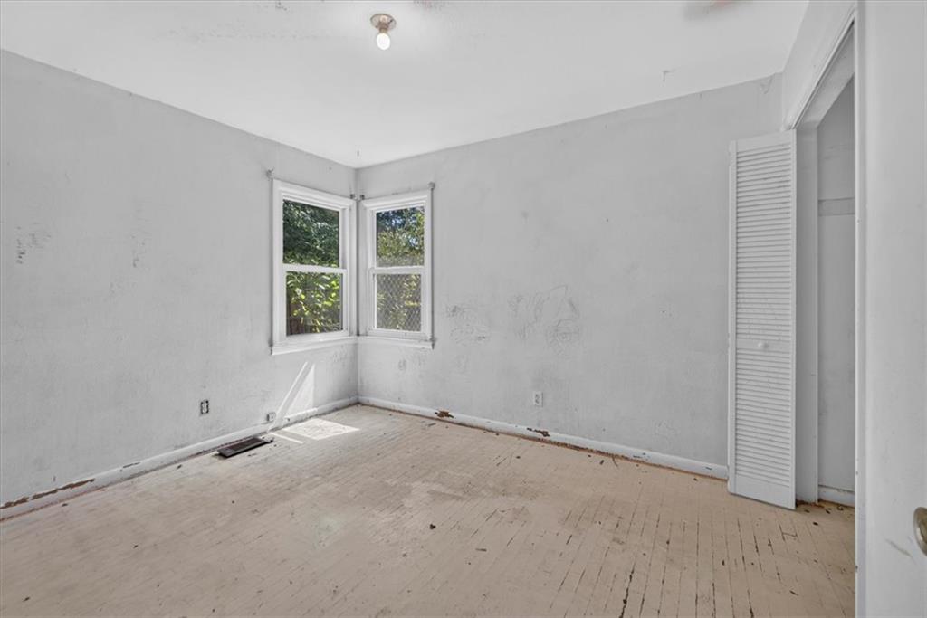 108 N Grant Avenue Property Photo 17