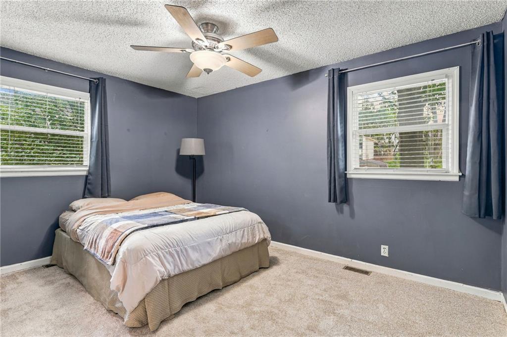 1112 Randall Road Property Photo 19