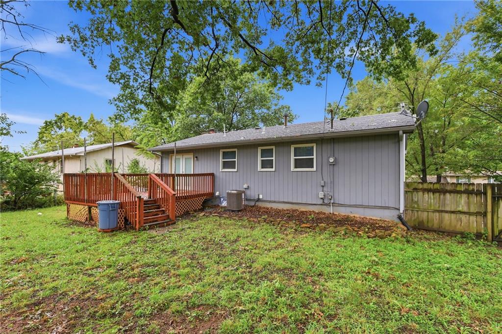 1112 Randall Road Property Photo 31
