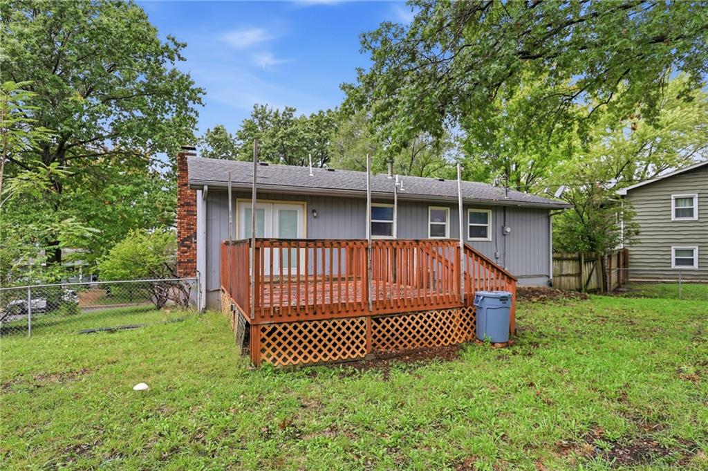 1112 Randall Road Property Photo 33