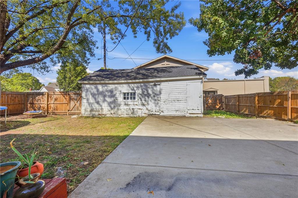 402 E Peoria Street Property Photo 41