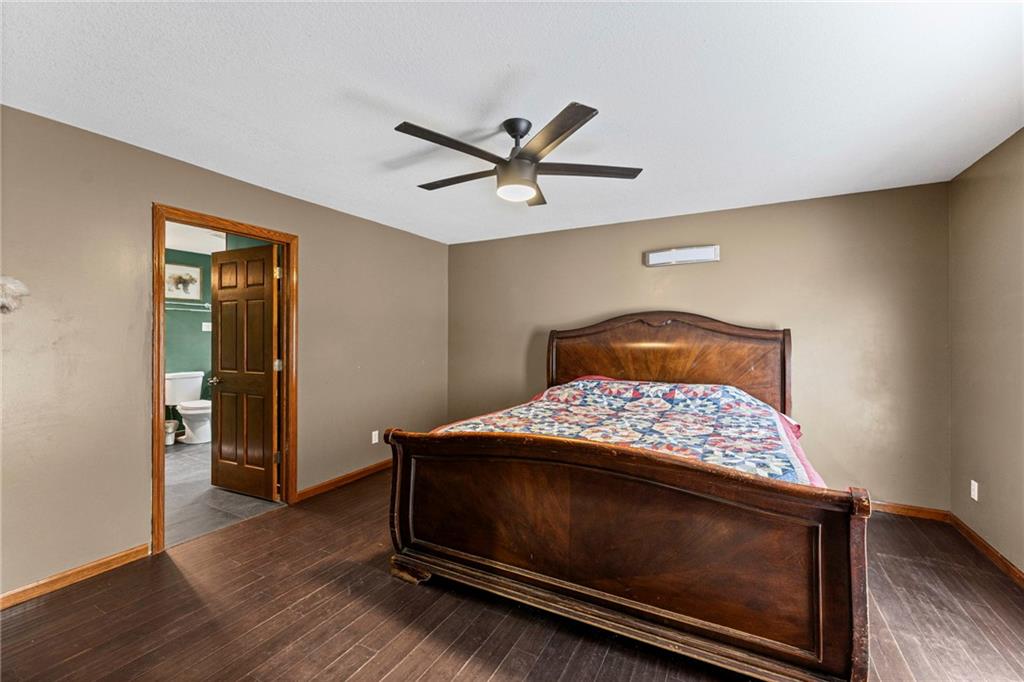 24129 Hollingsworth Road Property Photo 10