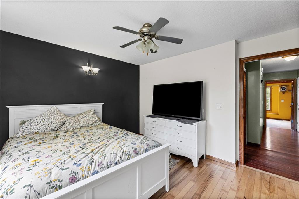 24129 Hollingsworth Road Property Photo 17