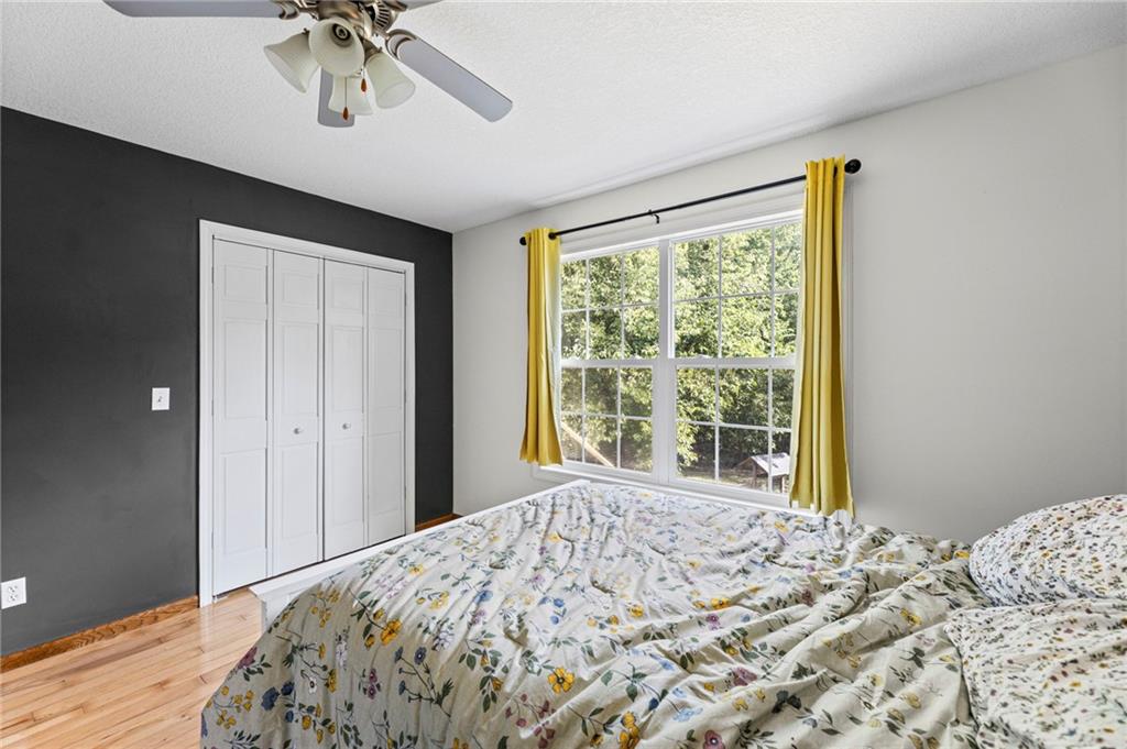 24129 Hollingsworth Road Property Photo 18