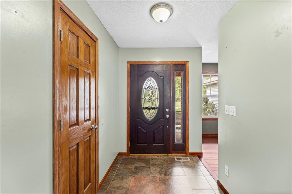 24129 Hollingsworth Road Property Photo 23