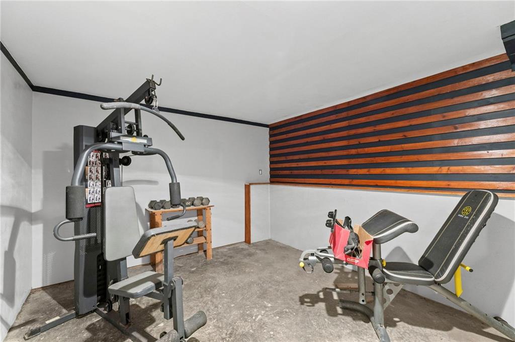 24129 Hollingsworth Road Property Photo 26