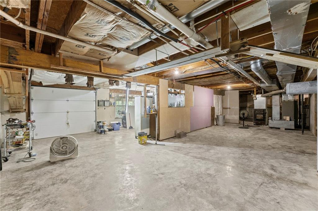 24129 Hollingsworth Road Property Photo 29