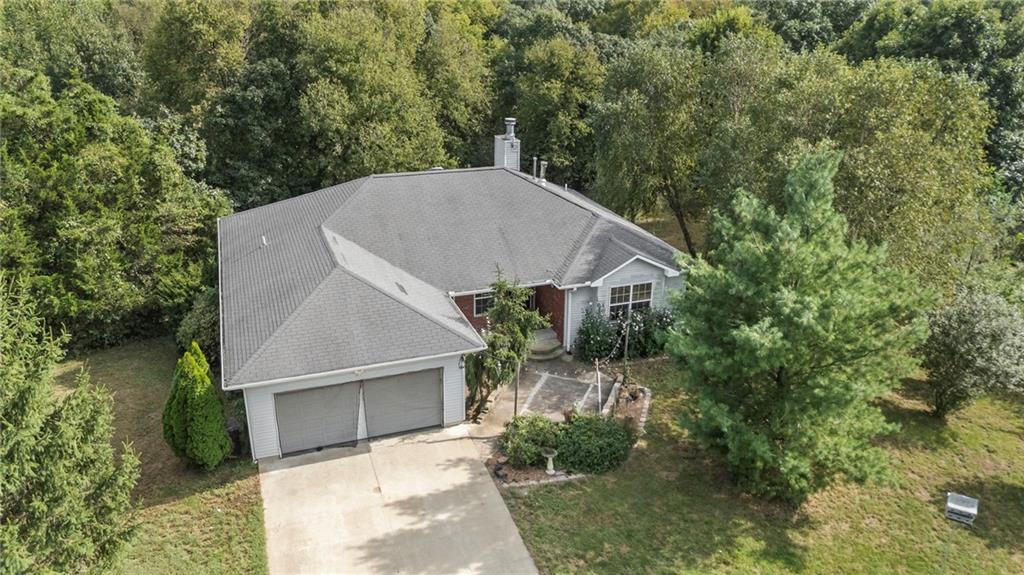 24129 Hollingsworth Road Property Photo 59