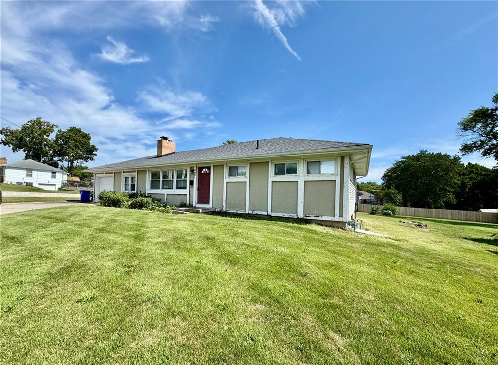 5821 Rosehill Road Property Photo 1