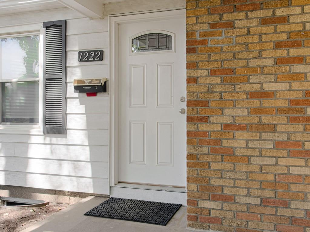 1222 W 26th Street Property Photo 2