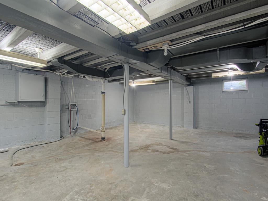 1222 W 26th Street Property Photo 19