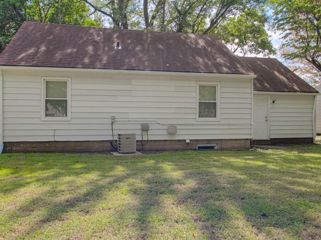 1222 W 26th Street Property Photo 22