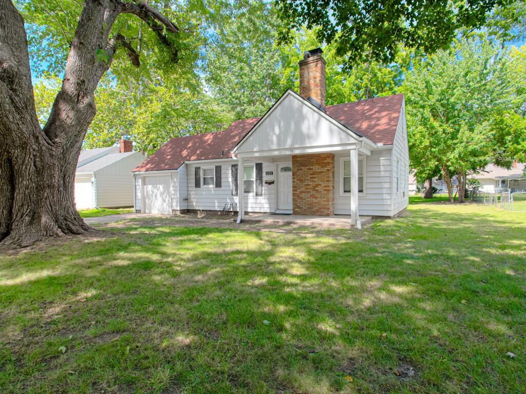 1222 W 26th Street Property Photo 23