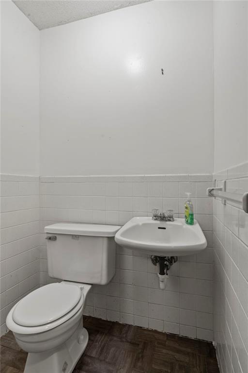 2608 S 16th Terrace Property Photo 21