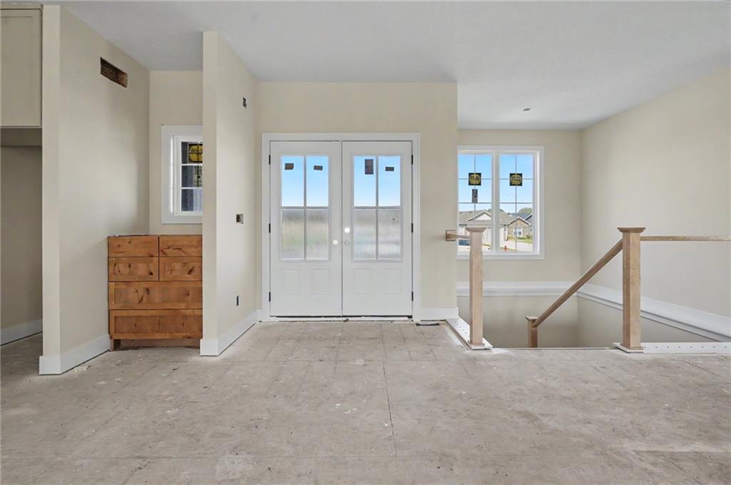1146 Bluestem Circle Property Photo 6