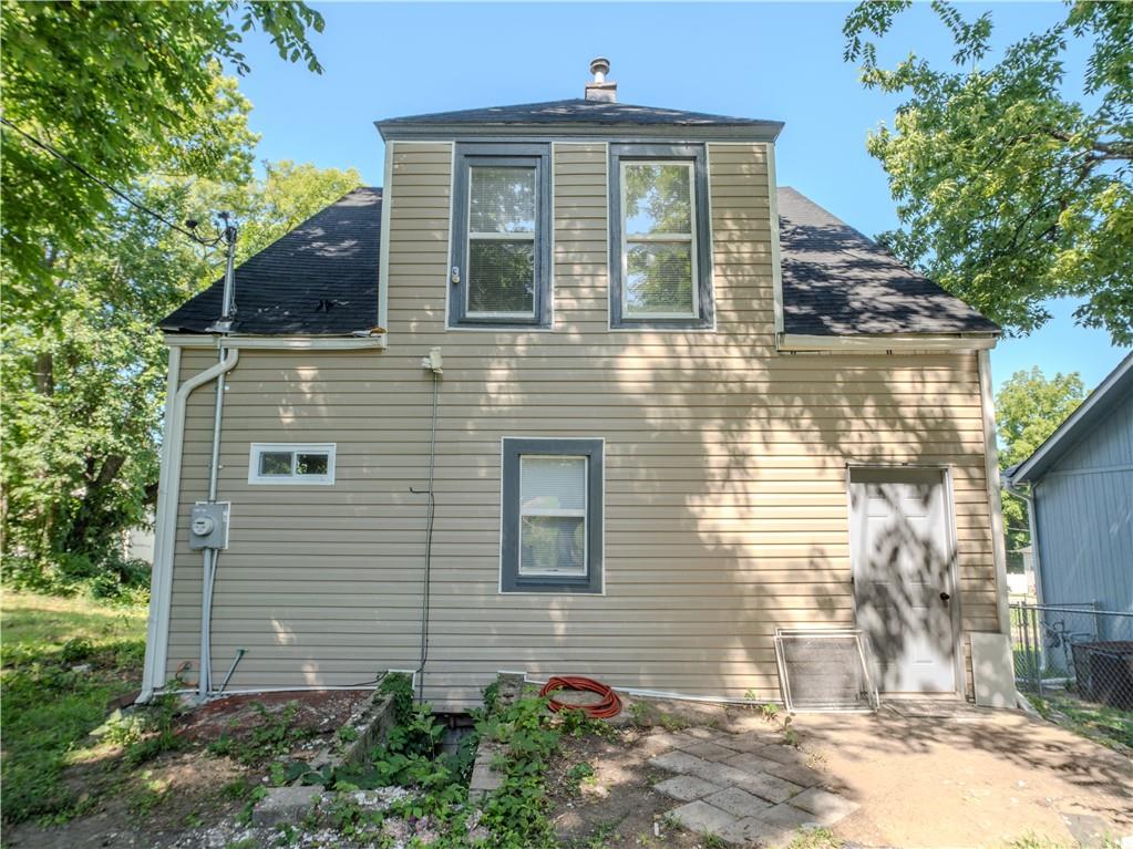 2011 Montgall Avenue Property Photo 21