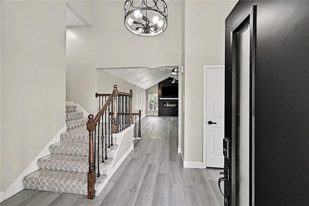 12223 Hills Road Property Photo 6