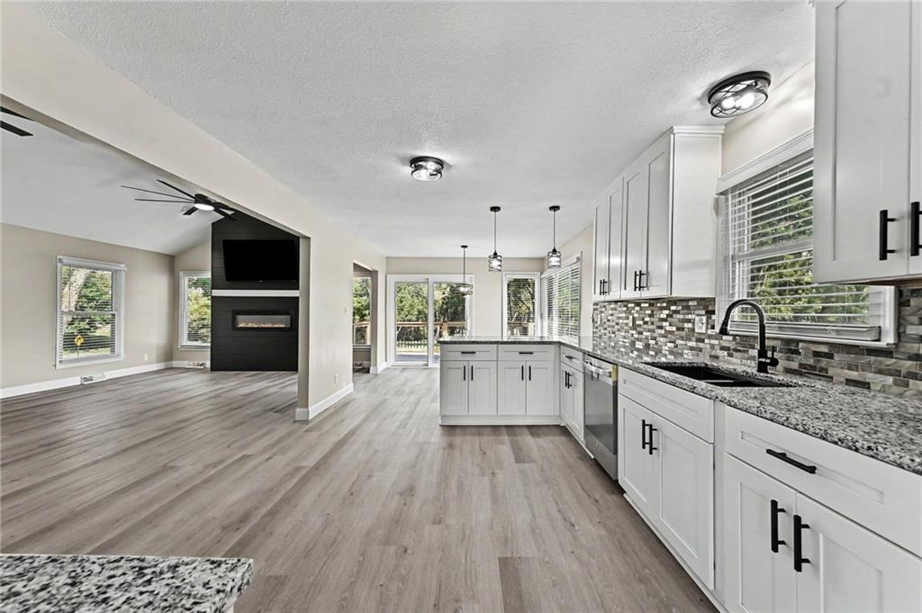 12223 Hills Road Property Photo 14
