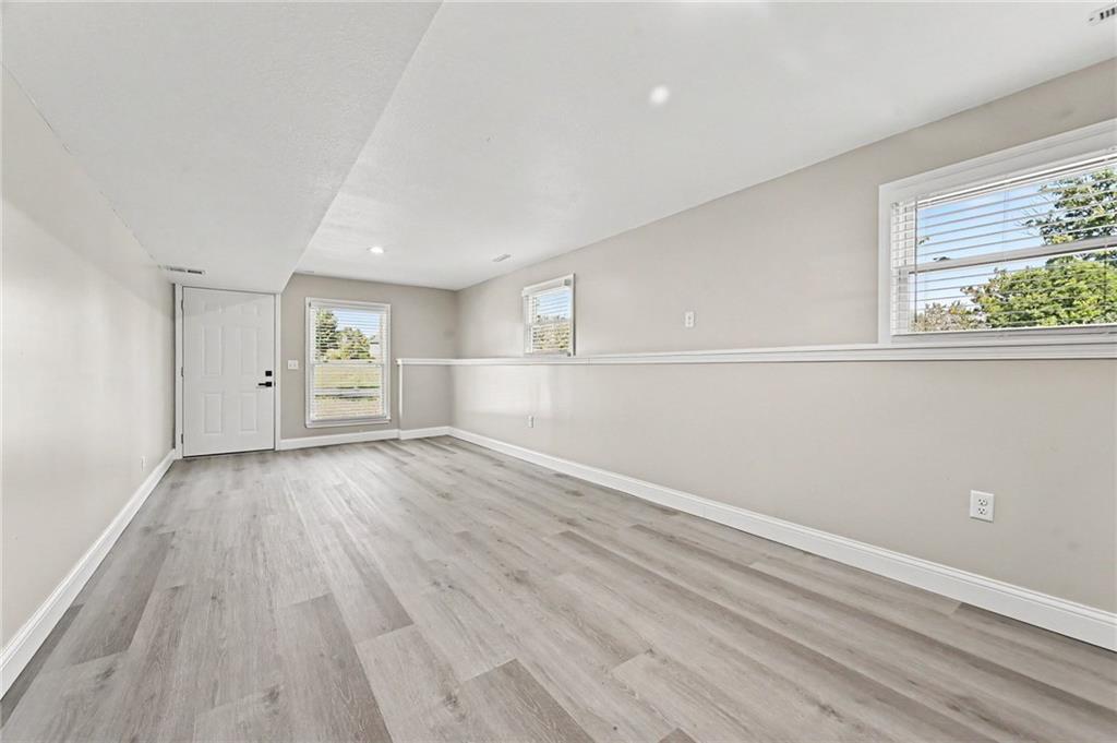 12223 Hills Road Property Photo 24