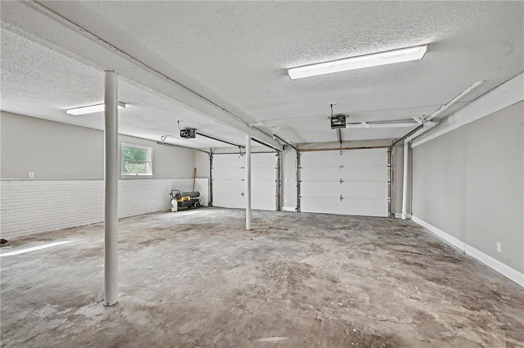 12223 Hills Road Property Photo 27