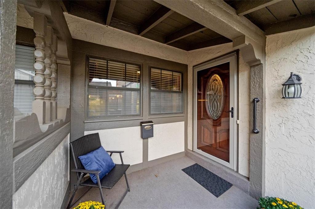 10242 Foster Street Property Photo 1