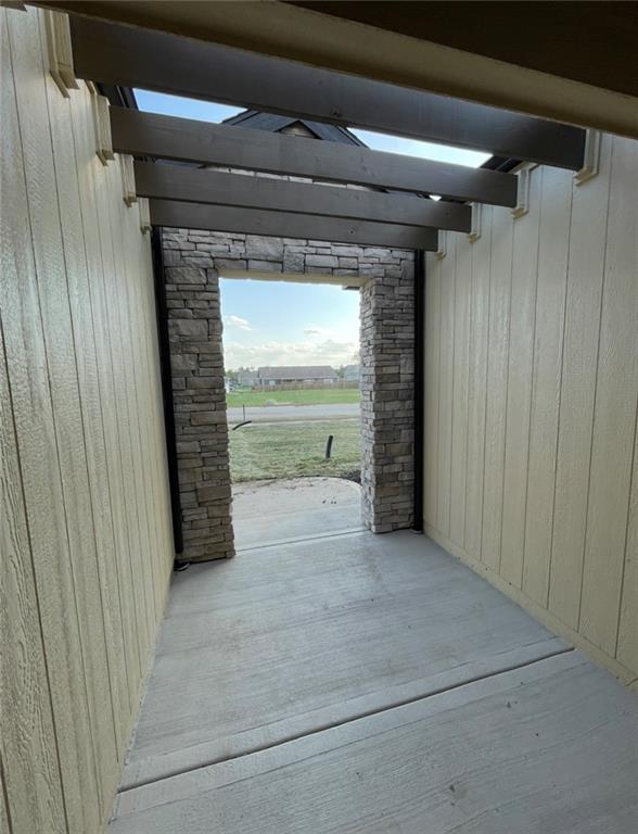 1102 Bluestem Circle Property Photo 4