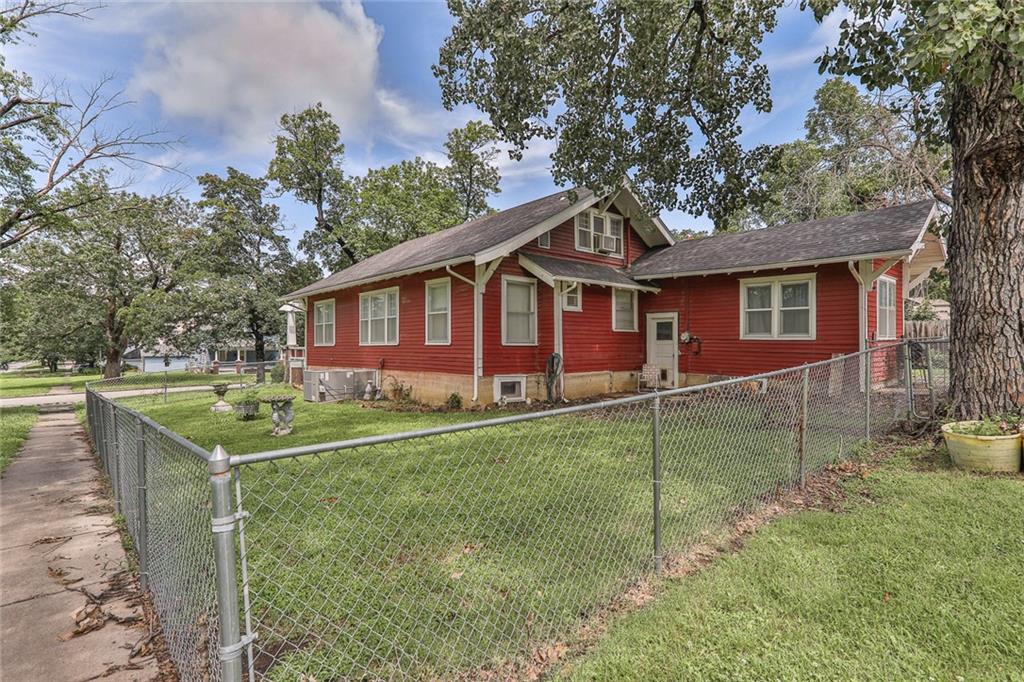 416 S 6th Street Property Photo 39