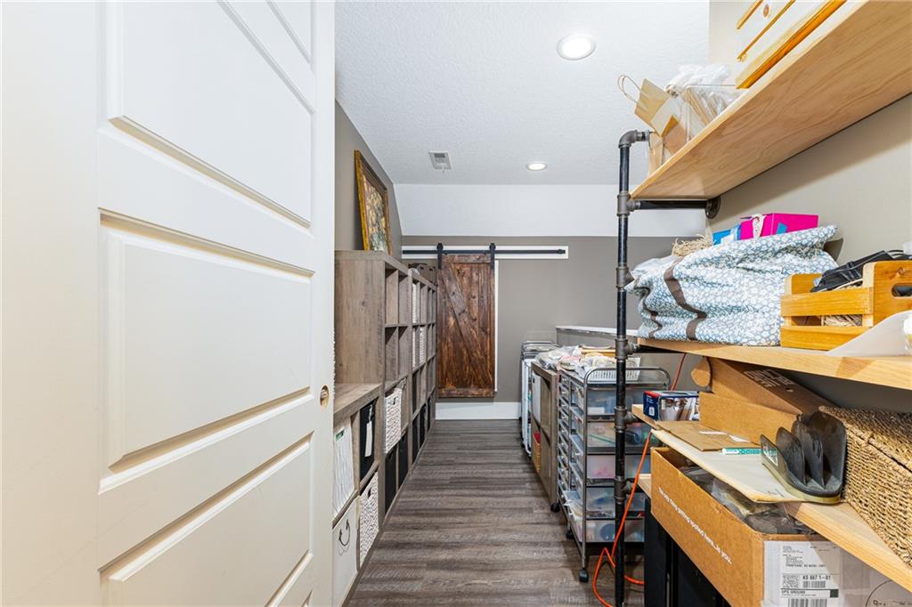 502 E Leighton Street Property Photo 41