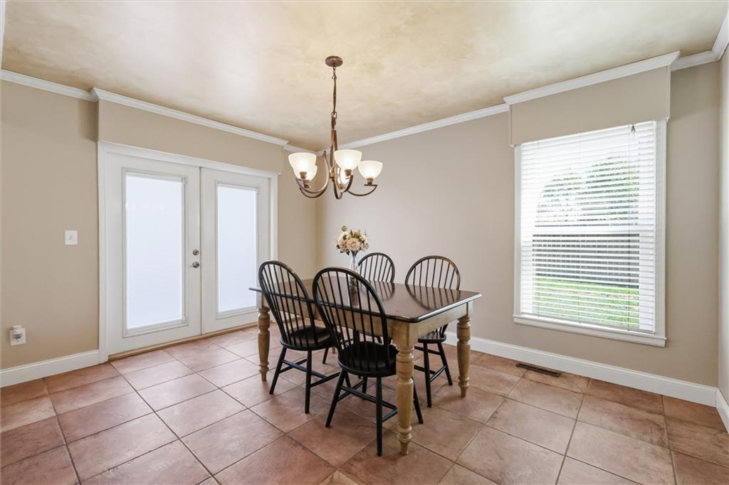 528 Ne Bordner Drive Property Photo 12