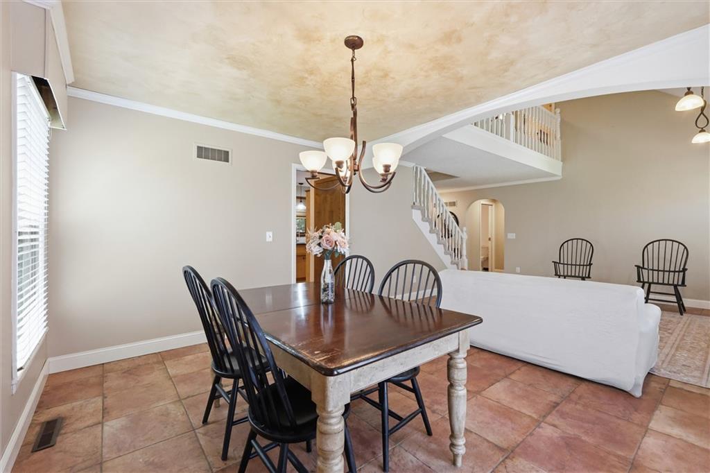 528 Ne Bordner Drive Property Photo 13