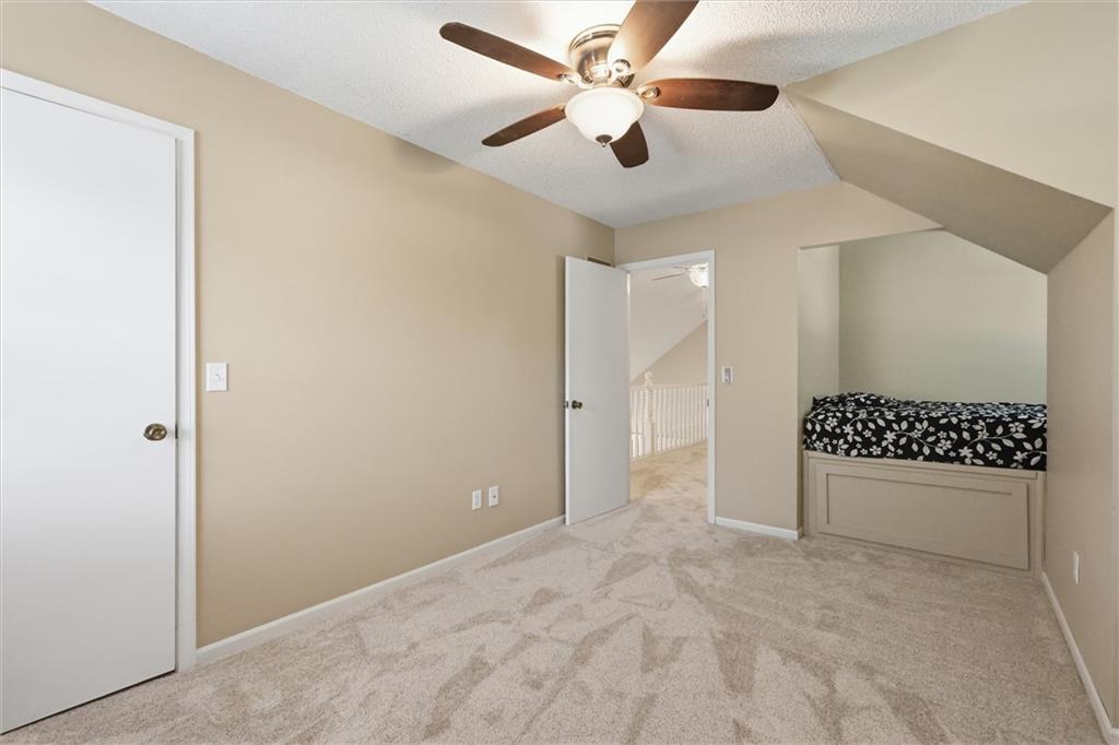 528 Ne Bordner Drive Property Photo 23