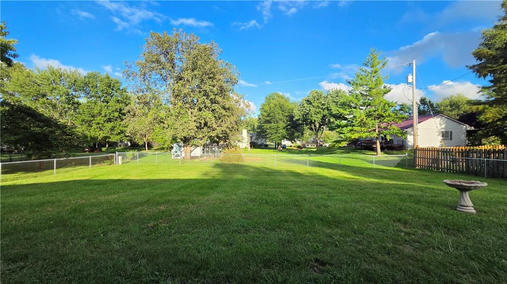 609 Park Street Property Photo 4