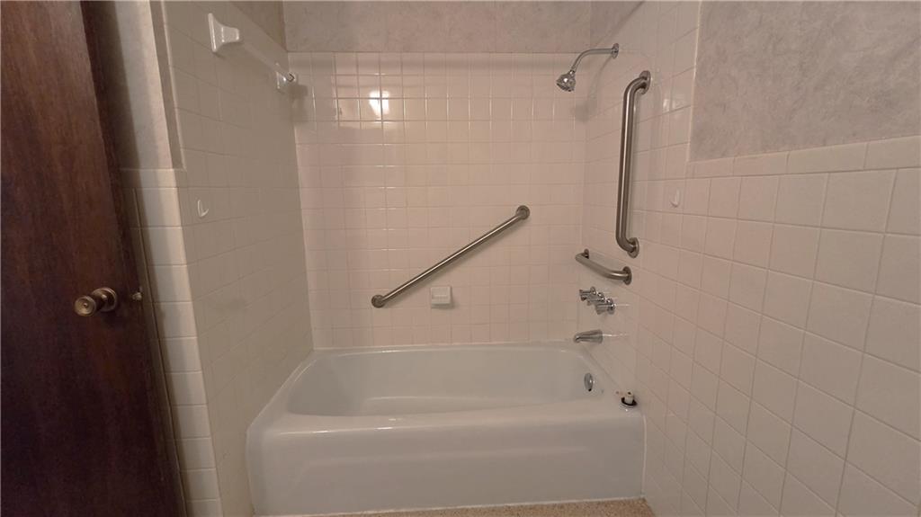 609 Park Street Property Photo 22