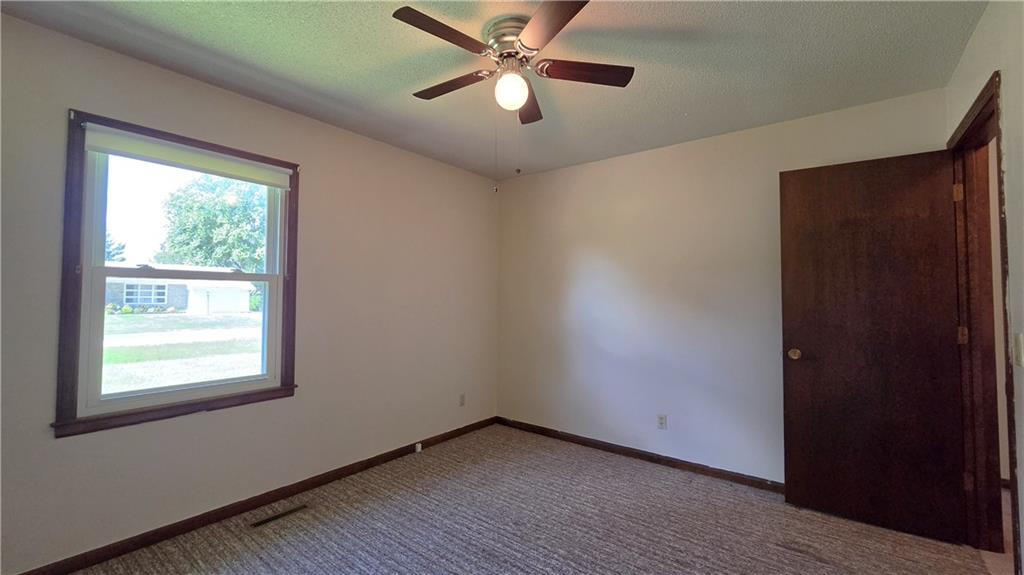609 Park Street Property Photo 24