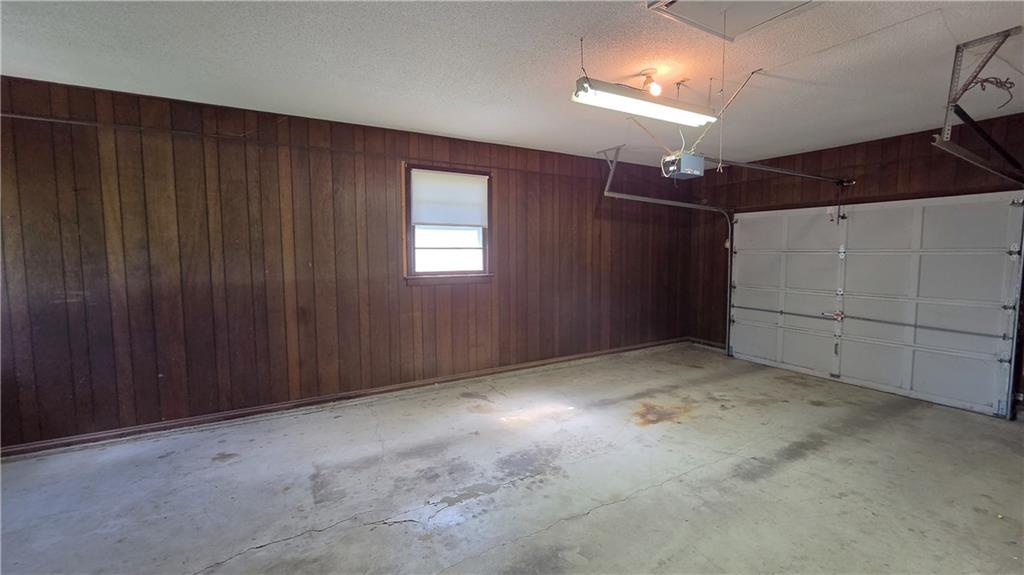 609 Park Street Property Photo 32