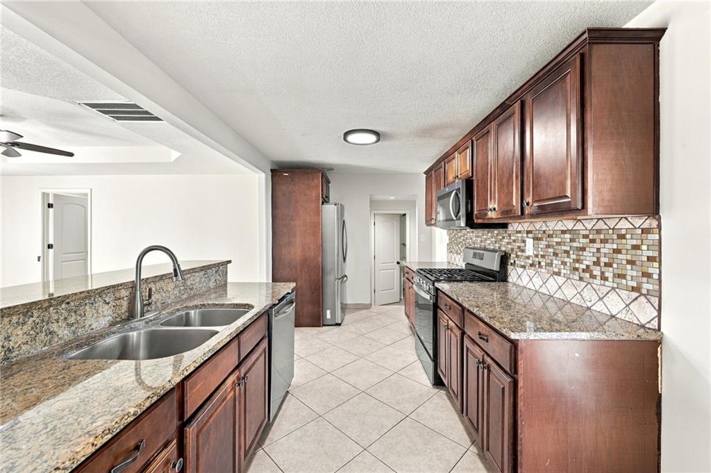 3306 Hagemann Street Property Photo 10