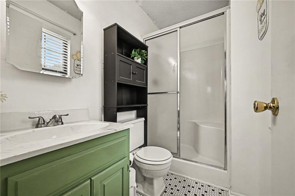 11225 N Tracy Avenue Property Photo 18
