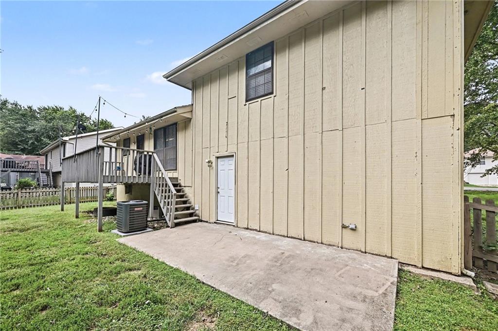 11225 N Tracy Avenue Property Photo 26