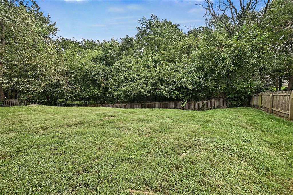 11225 N Tracy Avenue Property Photo 28