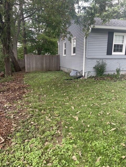 506 E 91st Terrace Property Photo 19