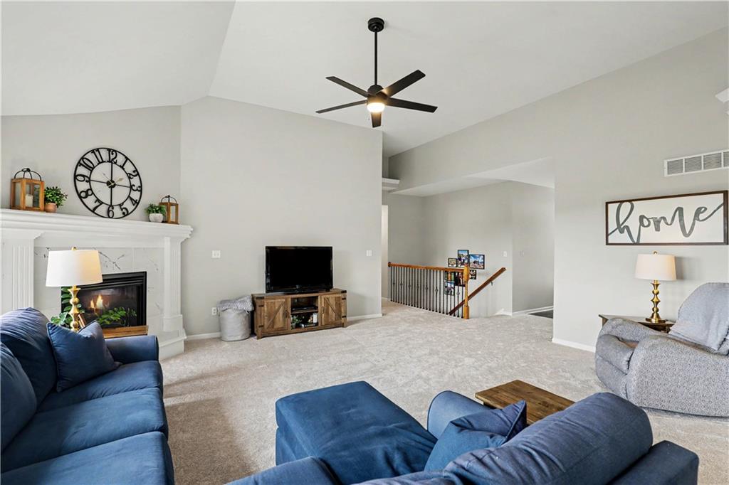 2240 Sw Morris Drive Property Photo 11
