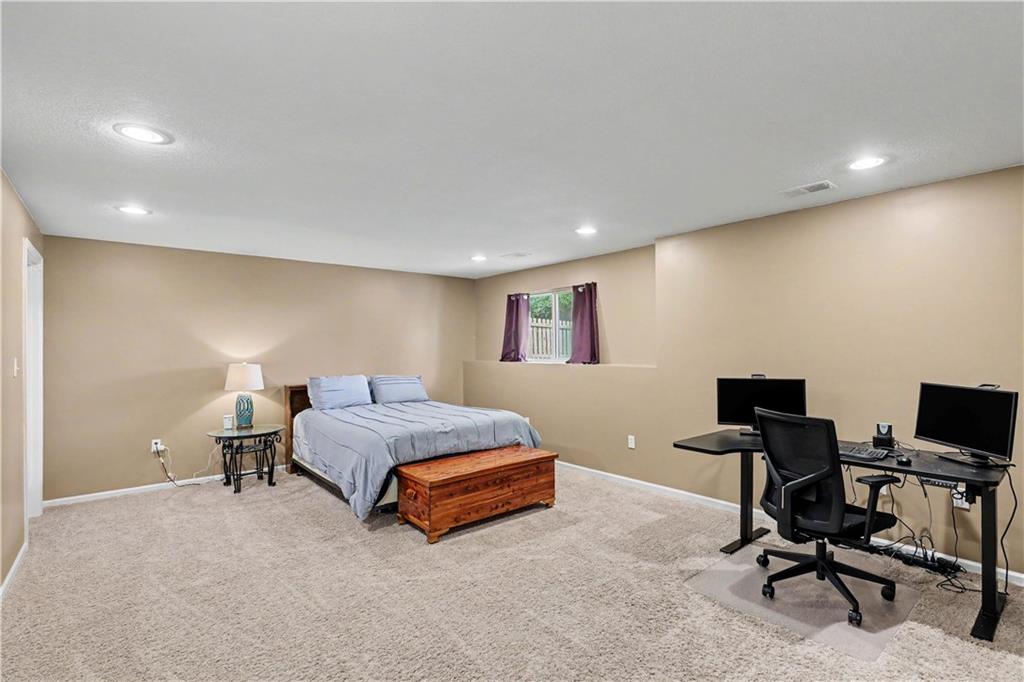2240 Sw Morris Drive Property Photo 22