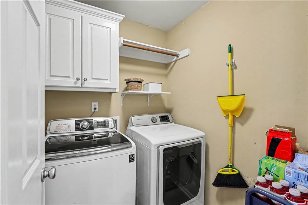 2240 Sw Morris Drive Property Photo 27