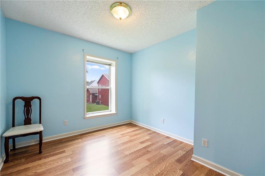 2005 E 34th Street Property Photo 14