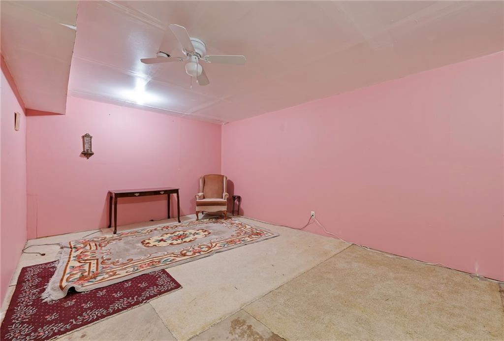 2005 E 34th Street Property Photo 18