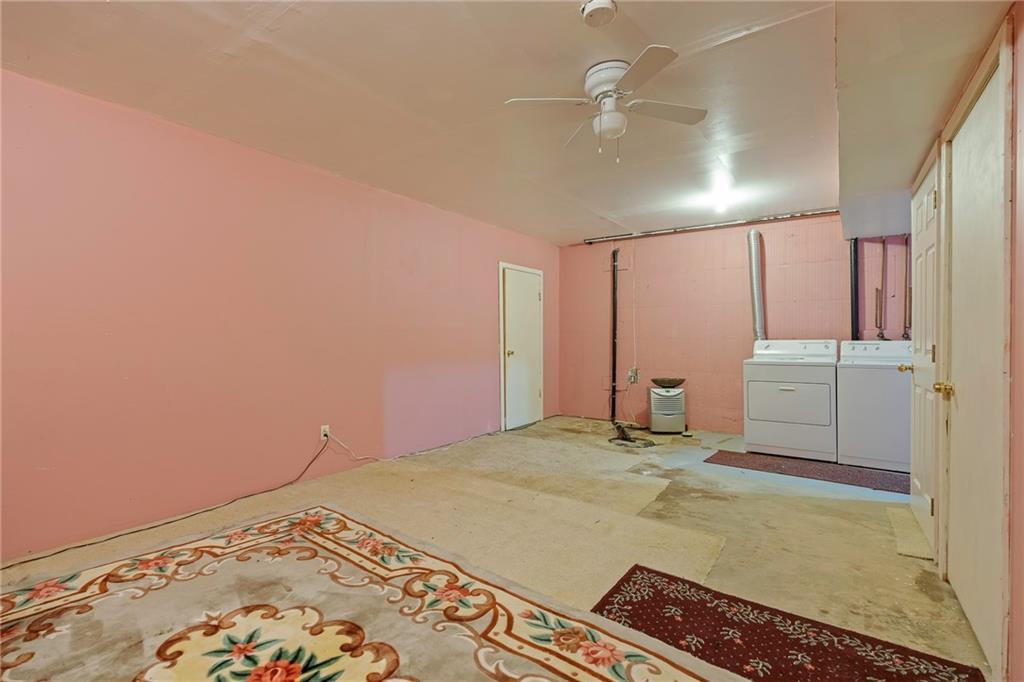 2005 E 34th Street Property Photo 19